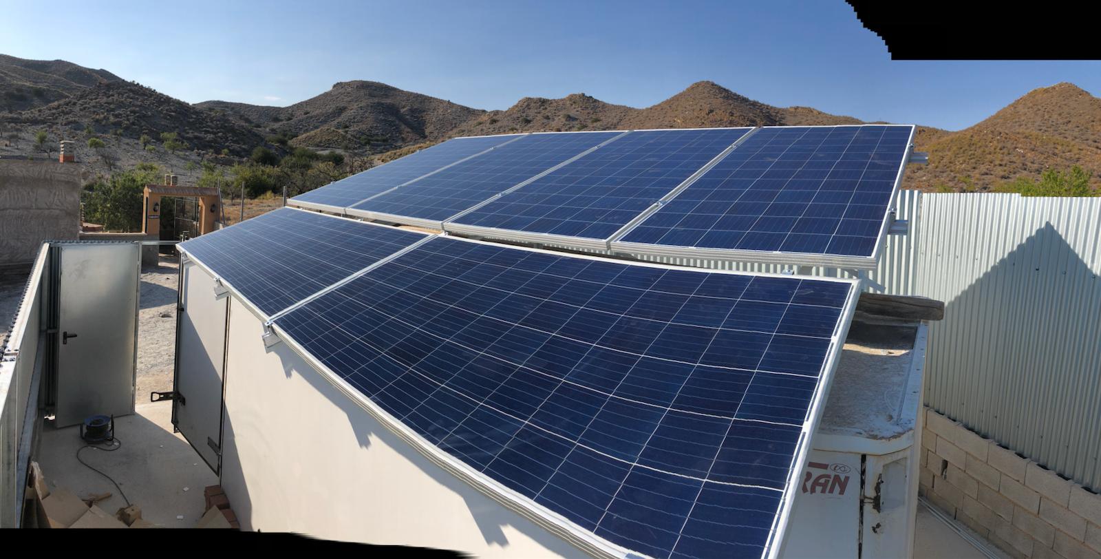 Instalación Solar Fotovoltaica de Autoconsumo para Casa de